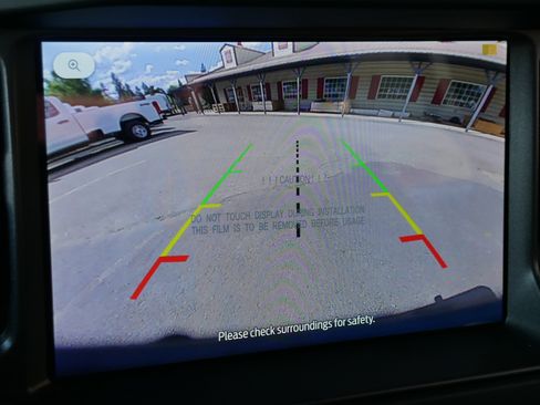 New 2025 Ford Bronco 4-Door image 12