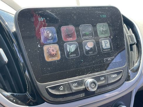 Used 2016 Chevrolet Volt LT w/ Comfort Package image 9