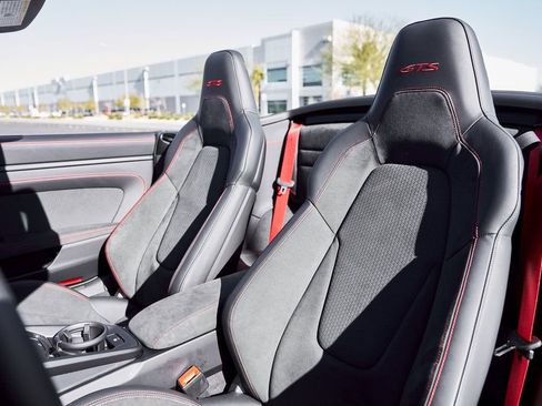 Used 2026 Porsche 911 Carrera GTS w/ Premium Package image 41