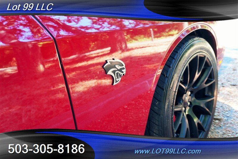 Used 2015 Dodge Challenger SRT Hellcat RWD image 35
