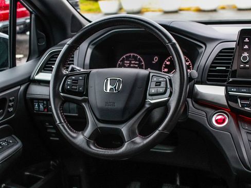 Used 2025 Honda Odyssey Sport-L image 22