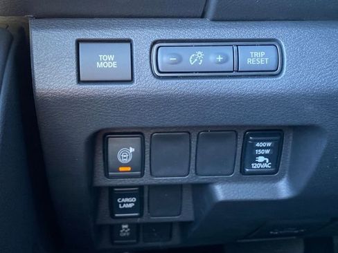 New 2026 Nissan Frontier SV image 14