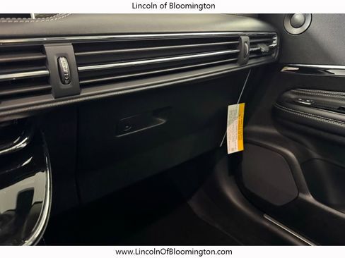 New 2026 Lincoln Corsair Premiere image 47