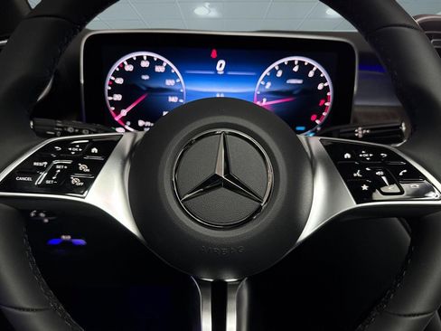 Used 2026 Mercedes-Benz GLC 300 4MATIC image 14