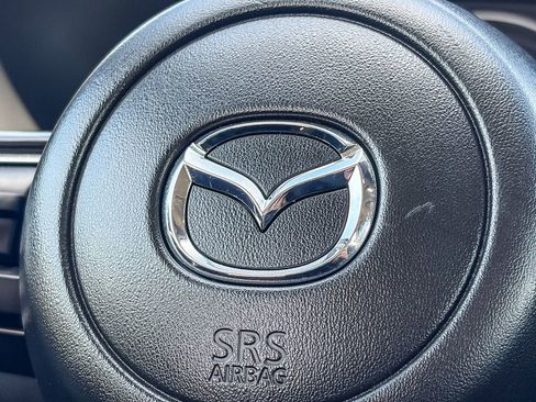 Used 2025 MAZDA MAZDA3 s image 22