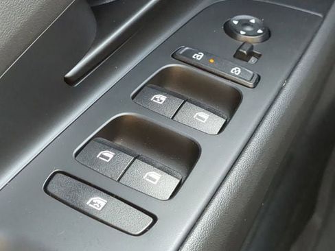 Certified 2025 Hyundai Elantra Sport image 20