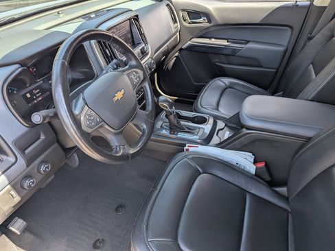 Used 2022 Chevrolet Colorado Z71 w/ Safety Package AWD/4WD image 17