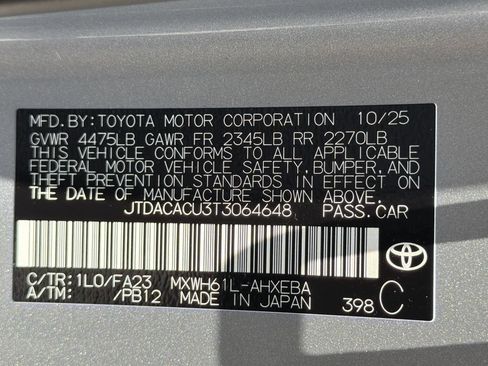 New 2026 Toyota Prius Plug-In Hybrid FWD image 37