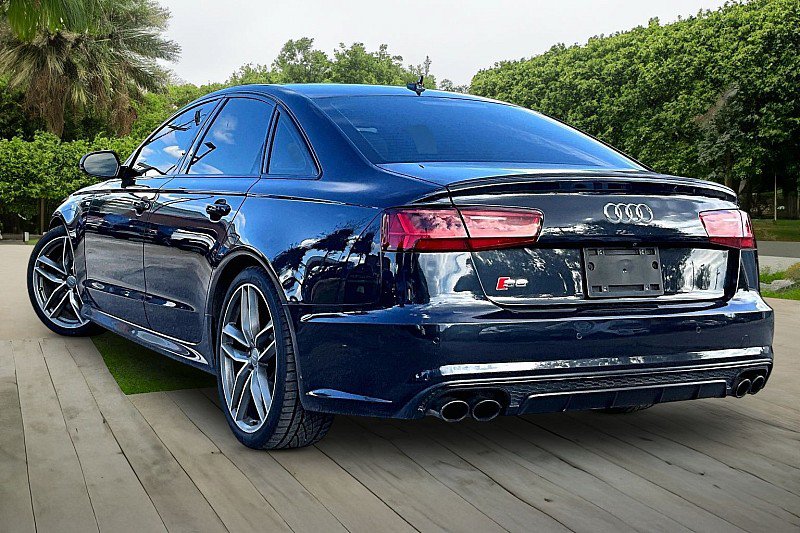 Used 2018 Audi S6 Prestige w/ Prestige Package AWD/4WD image 9