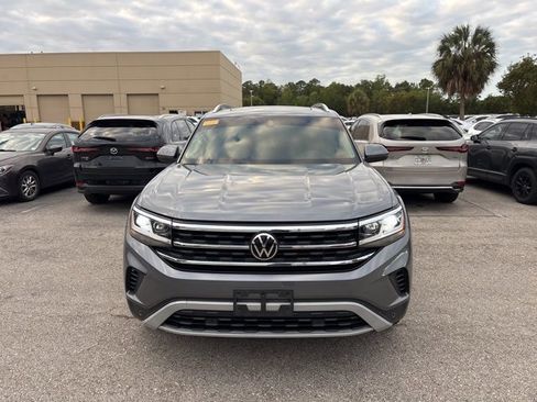 Used 2022 Volkswagen Atlas SEL image 2