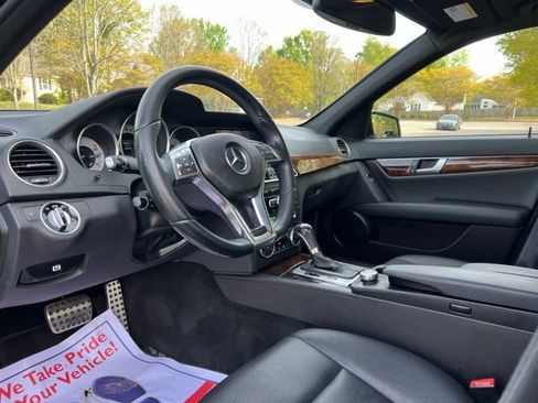 Used 2014 Mercedes-Benz C 250 Sedan image 11