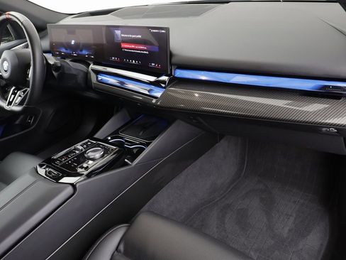 Certified 2025 BMW i5 M60 w/ Premium Package image 23