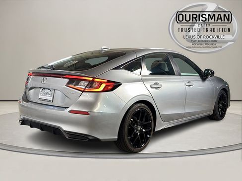 Used 2024 Honda Civic Sport image 7