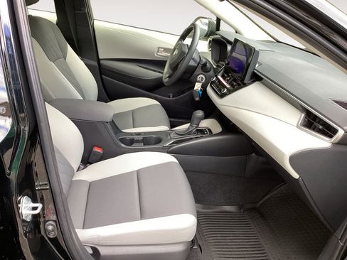 Used 2024 Toyota Corolla LE image 15