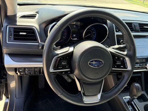 Used 2018 Subaru Legacy 2.5i Limited AWD/4WD image 12