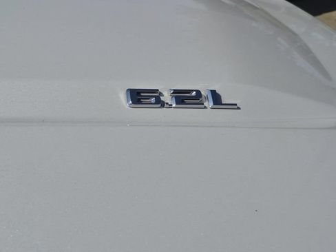 Used 2024 Chevrolet Silverado 1500 High Country w/ High Country Premium Package AWD/4WD image 10