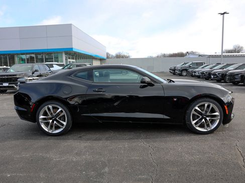 Certified 2020 Chevrolet Camaro SS image 11