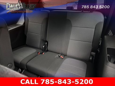 Certified 2023 Chevrolet Traverse LT image 20