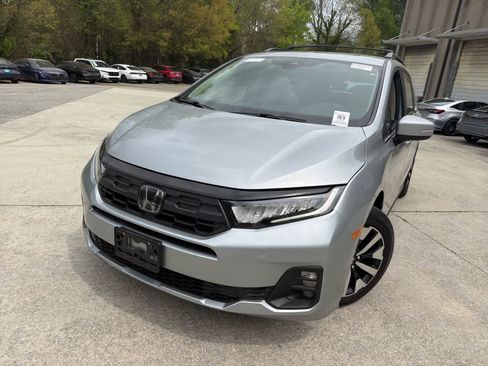 Used 2025 Honda Odyssey EX-L image 1