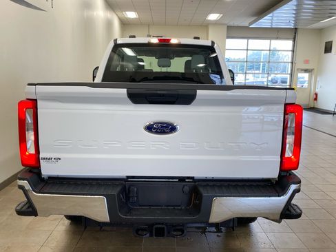 New 2026 Ford F250 XL w/ XL Chrome Package image 6
