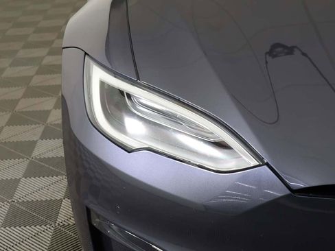 Used 2021 Tesla Model S Plaid image 16