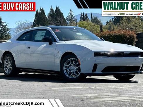 New 2025 Dodge Charger Daytona R/T w/ Quick Order Package 25M R/T image 1