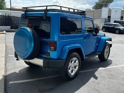 Used 2015 Jeep Wrangler Sahara w/ Connectivity Group AWD/4WD image 8