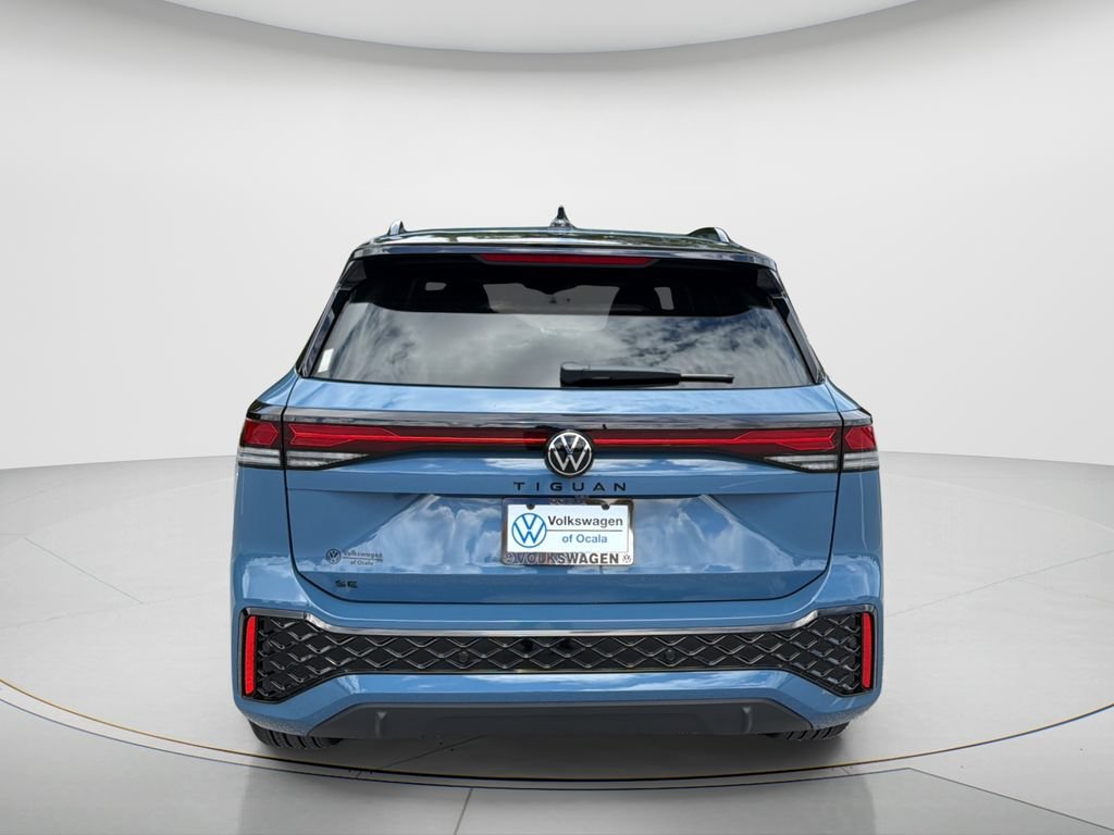 New 2026 Volkswagen Tiguan SE R-Line FWD image 6