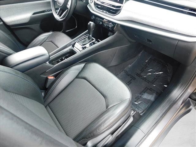 Used 2024 Jeep Compass Latitude AWD/4WD image 28