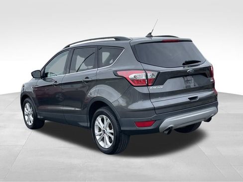 Used 2018 Ford Escape SEL AWD/4WD image 5