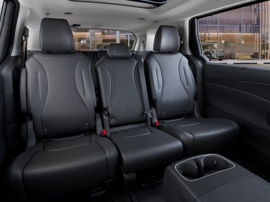 New 2027 Kia Carnival SX Prestige FWD image 16