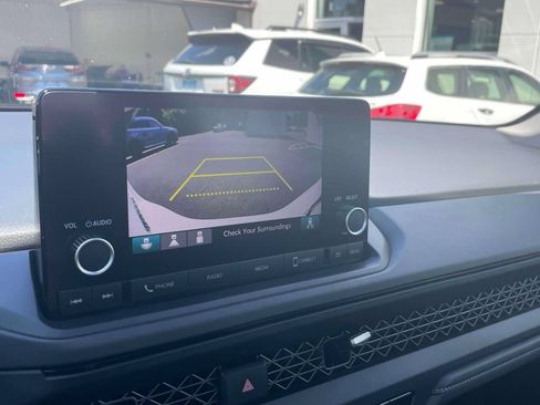 Used 2025 Honda Accord SE image 30