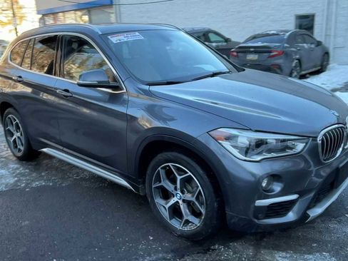 Used 2018 BMW X1 xDrive28i w/ Premium Package image 2