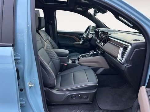 Used 2026 GMC Canyon Denali image 10