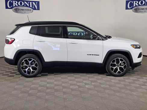 New 2026 Jeep Compass Limited AWD/4WD image 29