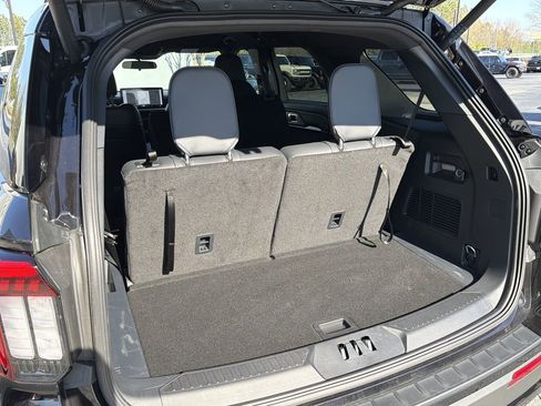 New 2026 Ford Explorer ST-Line RWD image 31