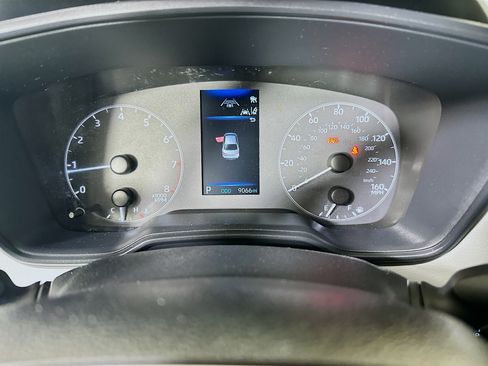 Used 2024 Toyota Corolla SE FWD image 19