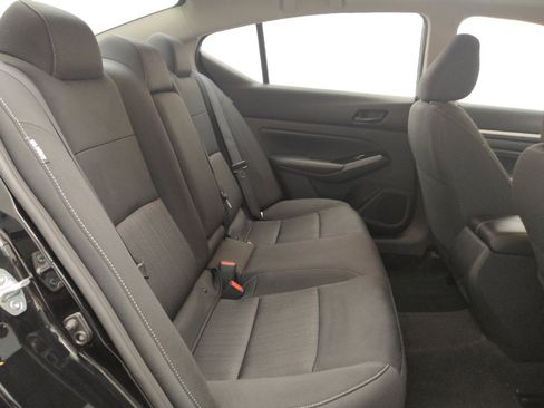 Used 2023 Nissan Altima 2.5 SV w/ SV Premium Package AWD/4WD image 19