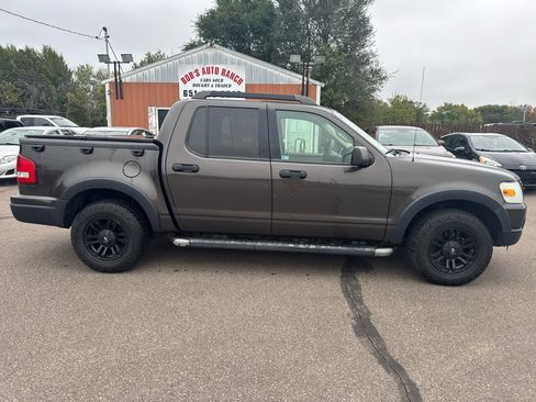 Used 2007 Ford Explorer Sport Trac XLT image 4