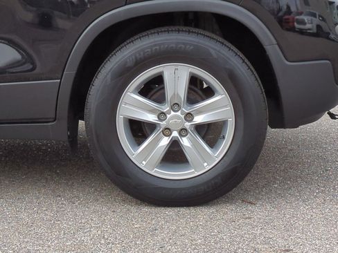 Used 2019 Chevrolet Trax LT w/ LPO, Cargo Package image 16