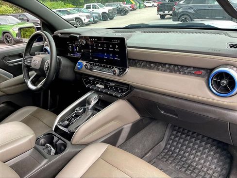 Used 2023 Chevrolet Colorado ZR2 w/ ZR2 Convenience Package III AWD/4WD image 13