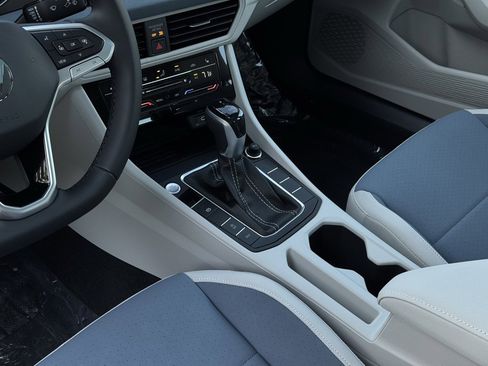 New 2025 Volkswagen Jetta SE image 21