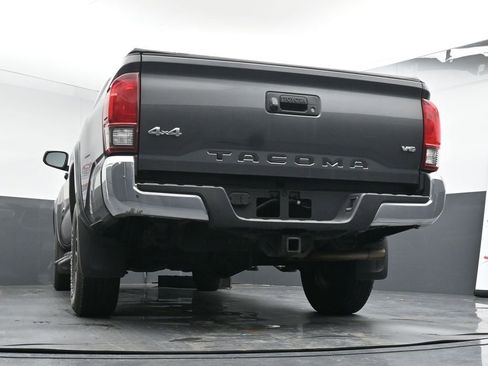 Used 2019 Toyota Tacoma SR5 image 34
