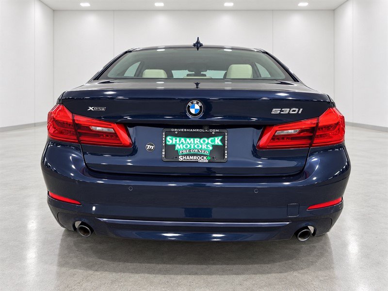 Used 2020 BMW 530i xDrive w/ Convenience Package AWD/4WD image 6