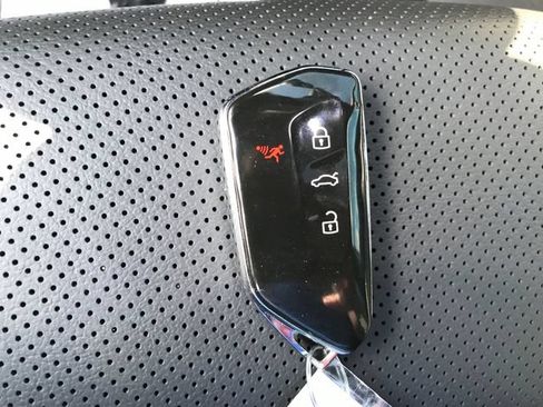 Used 2022 Volkswagen GTI SE w/ SE Leather Package FWD image 22