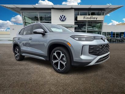 New 2026 Volkswagen Tiguan SE