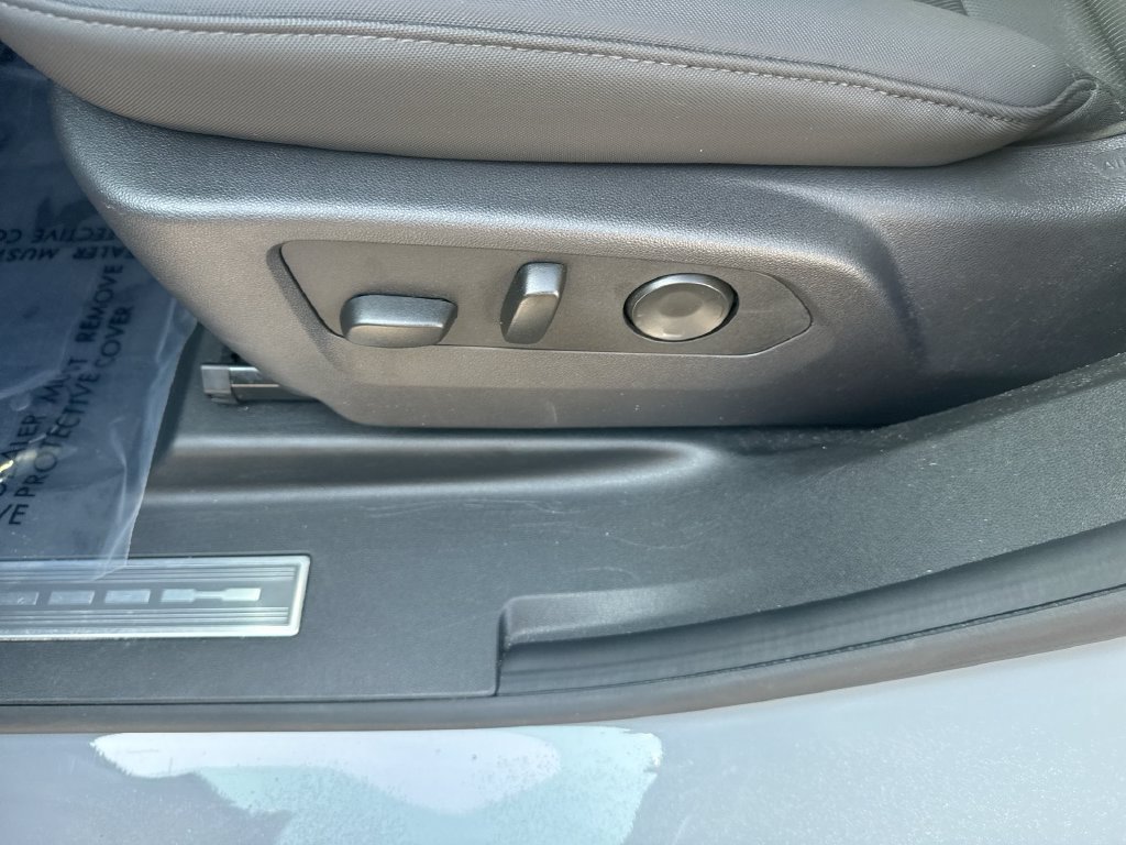 Used 2025 GMC Hummer EV 3X AWD/4WD image 14