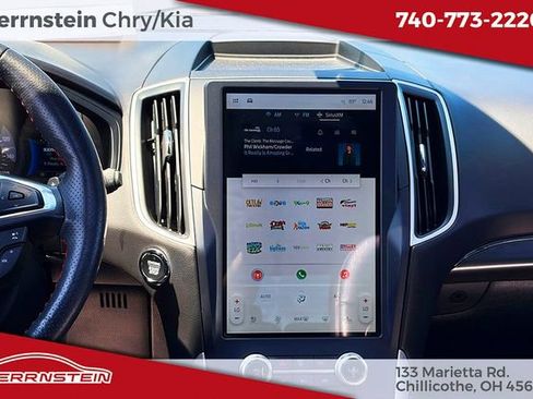 Used 2023 Ford Edge ST-Line w/ Class II Trailer Tow Package AWD/4WD image 8