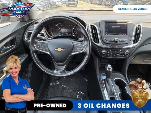 Used 2021 Chevrolet Equinox LT AWD/4WD image 16
