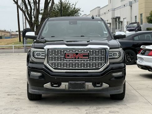 Used 2018 GMC Sierra 1500 Denali w/ Denali Ultimate Package AWD/4WD image 7